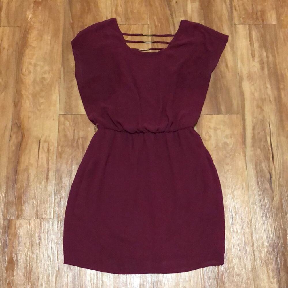 City Triangles Maroon Ladder Back Dress Size Medium - Picture 2 of 12